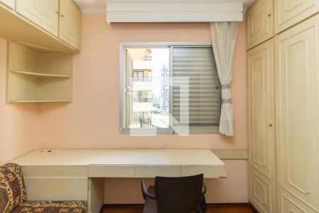 Apartamento à venda com 89m², 3 quartos e 2 vagasQuarto 2