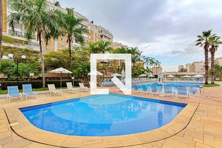 Apartamento para alugar com 141m², 3 quartos e 2 vagasÁrea comum - Piscina