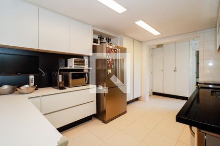 Apartamento para alugar com 141m², 3 quartos e 2 vagasCozinha