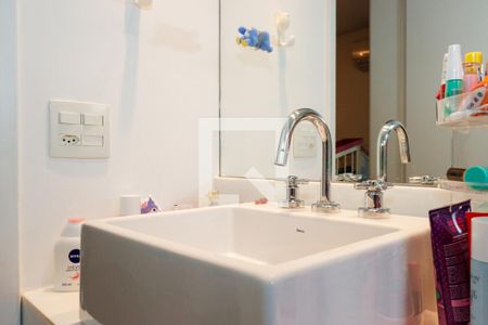 Apartamento para alugar com 141m², 3 quartos e 2 vagasBanheiro da Suíte 2