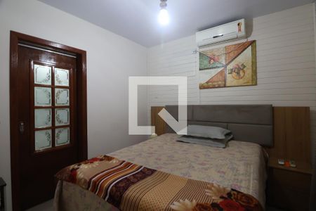 Casa à venda com 200m², 3 quartos e 5 vagasQuarto Suíte