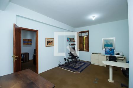 Casa para alugar com 606m², 4 quartos e 4 vagasSala 5