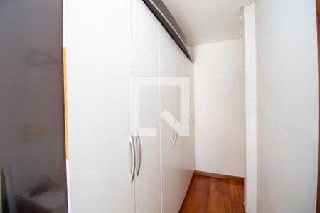 Casa para alugar com 606m², 4 quartos e 4 vagasCloset da suíte 2