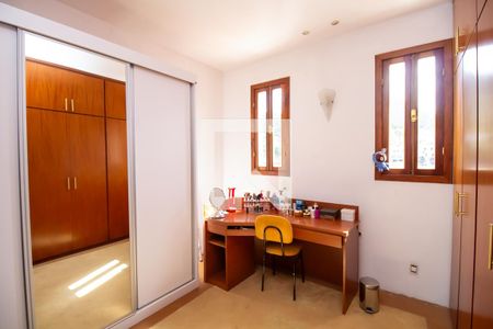 Casa para alugar com 606m², 4 quartos e 4 vagasCloset da Suíte 4
