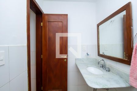 Casa para alugar com 606m², 4 quartos e 4 vagasBanheiro de Serviço