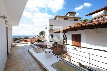 Casa para alugar com 606m², 4 quartos e 4 vagasVaranda da suíte 2