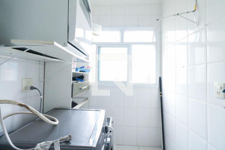 Apartamento para alugar com 68m², 2 quartos e 1 vagaÁrea de Serviço