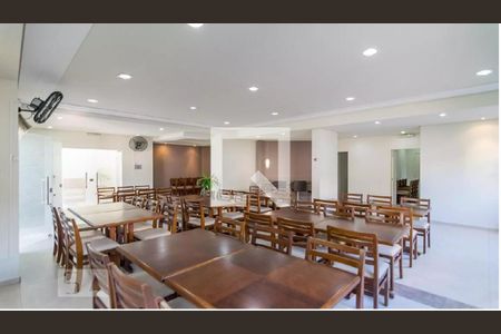 Apartamento para alugar com 68m², 2 quartos e 1 vagaÁrea comum