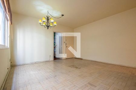 Apartamento à venda com 90m², 2 quartos e 1 vagaSala