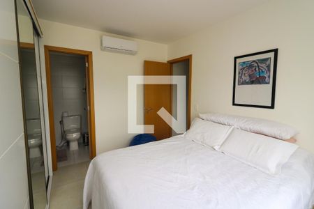 Quarto Suíte de apartamento para alugar com 2 quartos, 56m² em Menino Deus, Porto Alegre