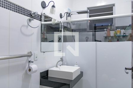 Casa à venda com 300m², 4 quartos e 2 vagasBanheiro da Suíte 1