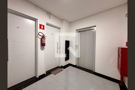 Apartamento para alugar com 94m², 2 quartos e 1 vaga Apartamento para alugar com 94m², 2 quartos e 1 vagaHall de entrada