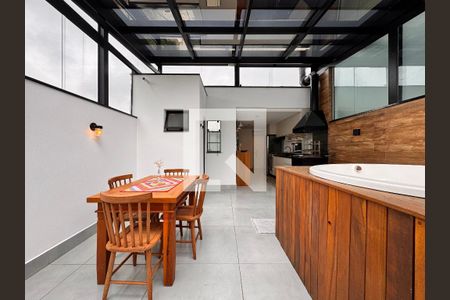 Apartamento para alugar com 94m², 2 quartos e 1 vaga Apartamento para alugar com 94m², 2 quartos e 1 vagaCobertura