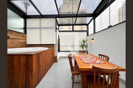 Apartamento para alugar com 94m², 2 quartos e 1 vaga Apartamento para alugar com 94m², 2 quartos e 1 vagaCobertura