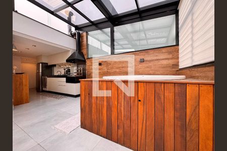 Apartamento para alugar com 94m², 2 quartos e 1 vaga Apartamento para alugar com 94m², 2 quartos e 1 vagaCobertura