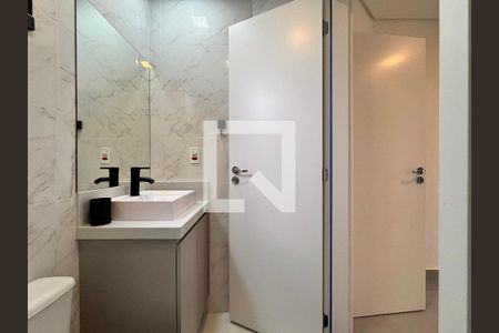 Apartamento para alugar com 94m², 2 quartos e 1 vaga Apartamento para alugar com 94m², 2 quartos e 1 vagaBanheiro da Suíte 2
