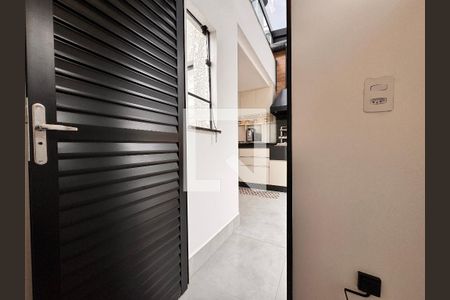 Apartamento para alugar com 94m², 2 quartos e 1 vaga Apartamento para alugar com 94m², 2 quartos e 1 vagaLavabo