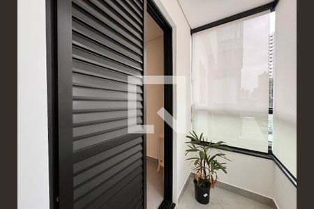 Apartamento para alugar com 94m², 2 quartos e 1 vaga Apartamento para alugar com 94m², 2 quartos e 1 vagaSacada