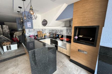 Casa à venda com 380m², 4 quartos e 3 vagasChurrasqueira