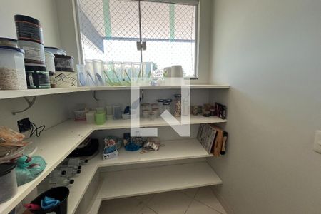 Casa à venda com 380m², 4 quartos e 3 vagasDispensa