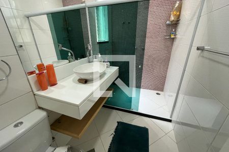 Casa à venda com 380m², 4 quartos e 3 vagasBanheiro - Quarto 2