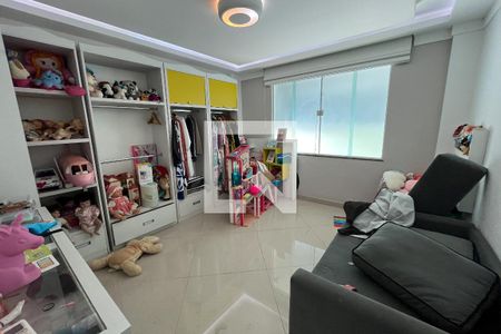 Casa à venda com 380m², 4 quartos e 3 vagasQuarto 2