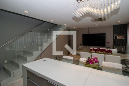 Apartamento à venda com 186m², 2 quartos e 3 vagasSala