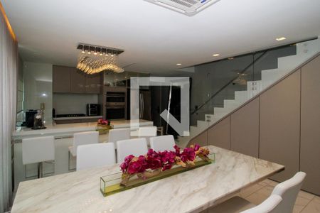 Apartamento à venda com 186m², 2 quartos e 3 vagasSala