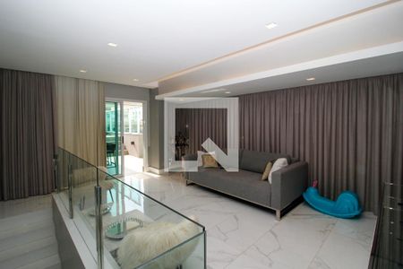 Apartamento à venda com 186m², 2 quartos e 3 vagasPiso superior