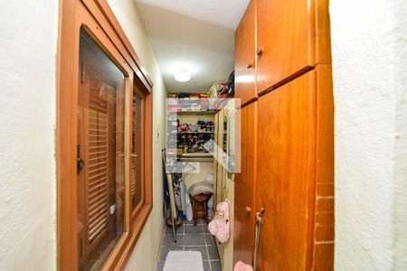 Casa à venda com 200m², 3 quartos e 4 vagas Casa à venda com 200m², 3 quartos e 4 vagasCloset da suíte