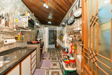 Casa à venda com 200m², 3 quartos e 4 vagas Casa à venda com 200m², 3 quartos e 4 vagasCozinha