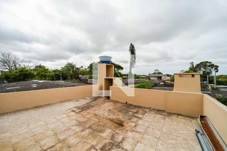 Casa à venda com 200m², 3 quartos e 4 vagas Casa à venda com 200m², 3 quartos e 4 vagasTerraço