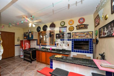 Casa à venda com 200m², 3 quartos e 4 vagas Casa à venda com 200m², 3 quartos e 4 vagasEspaço Gourmet