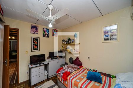 Casa à venda com 200m², 3 quartos e 4 vagas Casa à venda com 200m², 3 quartos e 4 vagasQuarto 2