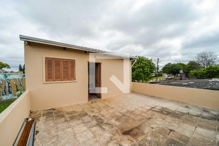 Casa à venda com 200m², 3 quartos e 4 vagas Casa à venda com 200m², 3 quartos e 4 vagasTerraço