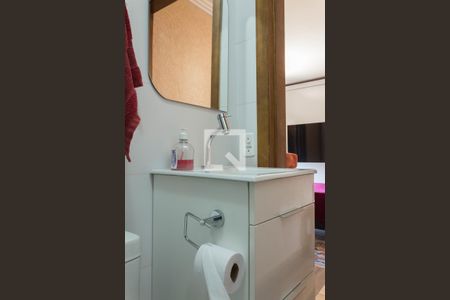 Casa à venda com 125m², 3 quartos e 3 vagasBanheiro da Suíte de Serviço