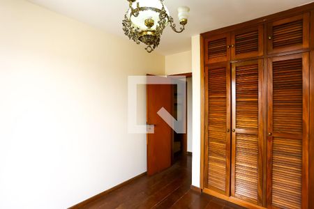 Apartamento à venda com 250m², 4 quartos e 3 vagasQuarto 1