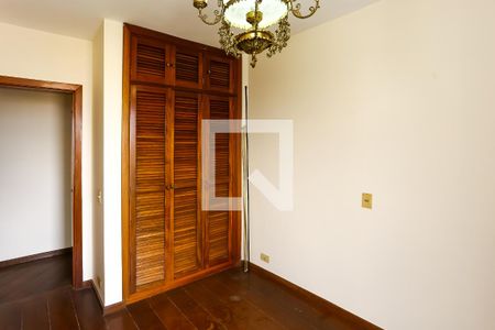 Apartamento à venda com 250m², 4 quartos e 3 vagasQuarto 1