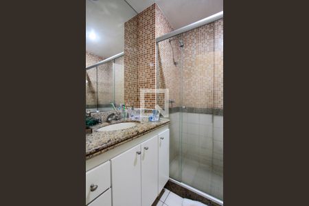 Apartamento à venda com 98m², 3 quartos e 2 vagas Apartamento à venda com 98m², 3 quartos e 2 vagasBanheiro Quarto 2 suíte