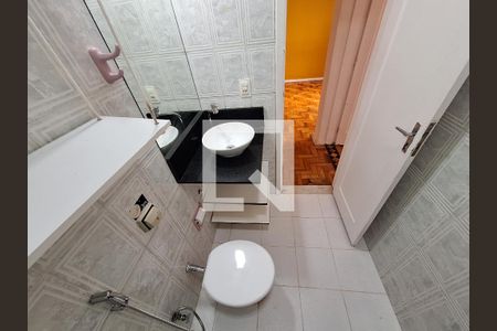 Banheiro de apartamento para alugar com 1 quarto, 50m² em Centro, Rio de Janeiro