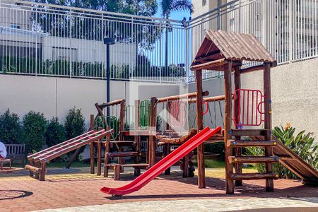 Apartamento à venda com 130m², 3 quartos e 2 vagasÁrea comum - Playground