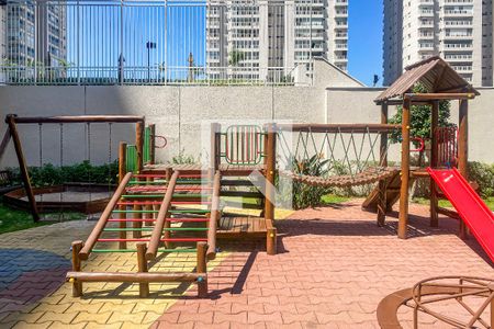 Apartamento à venda com 130m², 3 quartos e 2 vagasÁrea comum - Playground