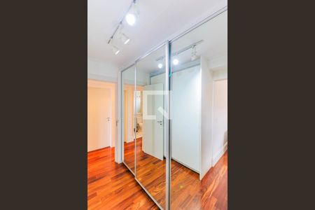 Apartamento à venda com 130m², 3 quartos e 2 vagasSuíte