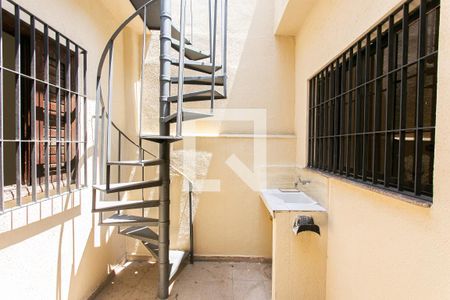 Casa para alugar com 90m², 2 quartos e 1 vaga Casa para alugar com 90m², 2 quartos e 1 vagaQuintal