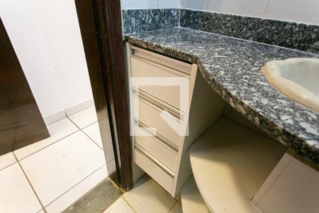 Casa para alugar com 90m², 2 quartos e 1 vaga Casa para alugar com 90m², 2 quartos e 1 vagaBanheiro da Suíte