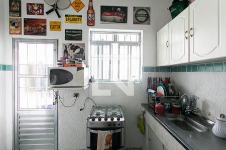 Casa à venda com 100m², 3 quartos e sem vaga Casa à venda com 100m², 3 quartos e sem vagaCozinha