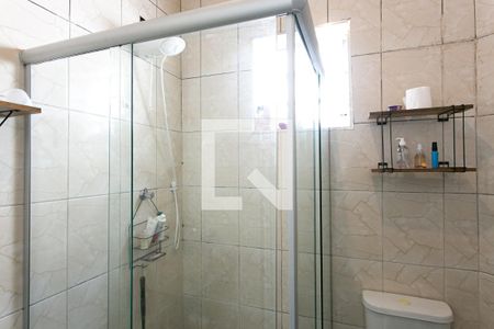 Casa à venda com 100m², 3 quartos e sem vaga Casa à venda com 100m², 3 quartos e sem vagaBanheiro