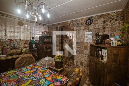 Casa à venda com 170m², 4 quartos e 3 vagas Casa à venda com 170m², 4 quartos e 3 vagasCozinha