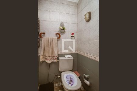 Casa à venda com 170m², 4 quartos e 3 vagas Casa à venda com 170m², 4 quartos e 3 vagasBanheiro da Suíte