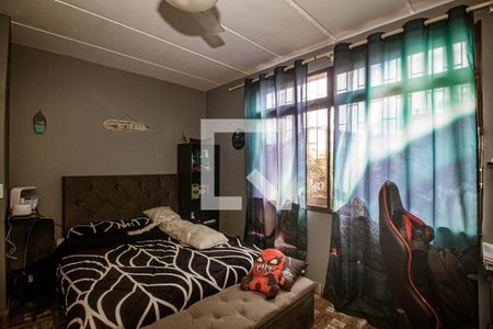 Casa à venda com 170m², 4 quartos e 3 vagas Casa à venda com 170m², 4 quartos e 3 vagasQuarto 2